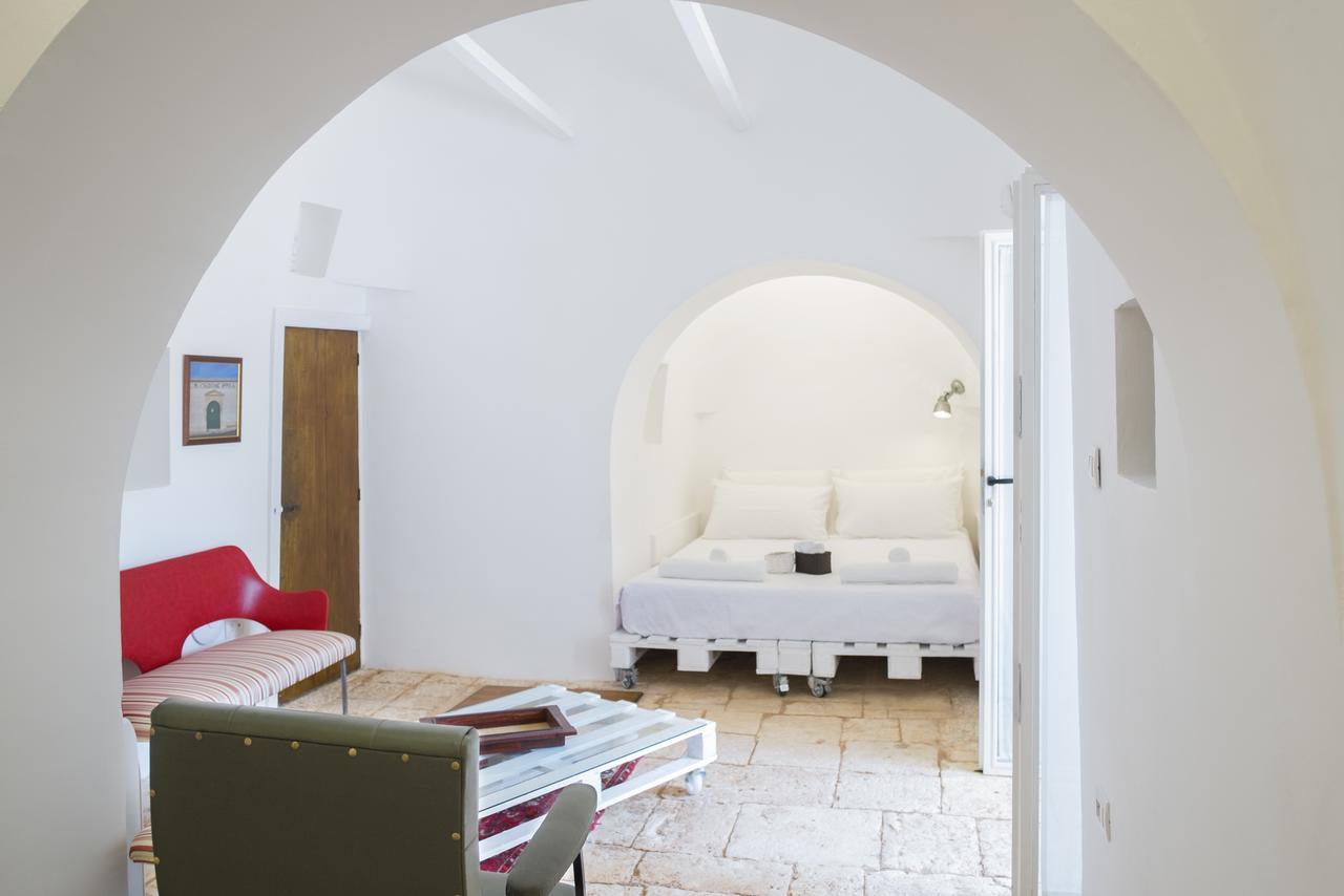 Fikus - The Apulian B&B Ceglie Messapica Exterior photo