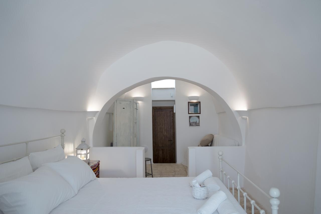 Fikus - The Apulian B&B Ceglie Messapica Exterior photo